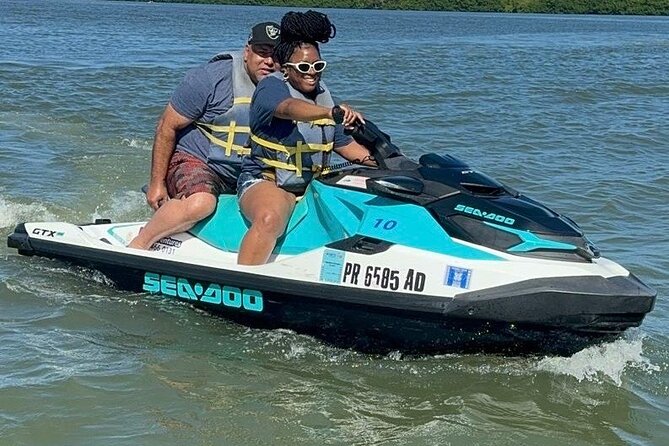 1-Hour Freestyle Jet Ski Adventure in the Bay - Meeting at Casa BACARDÍ: what to do before the engine starts