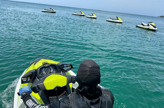 30 Minute Jet Ski Ride along Isla Verde Beach - Price and value: $120 per jet ski, and how to think about splitting it