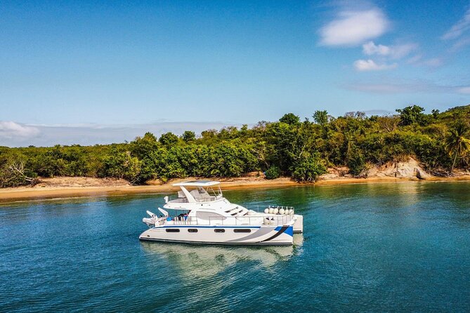 Catamaran Charter Puerto Rico Jenica - Crew service, and why the names Crystal and Christian keep showing up