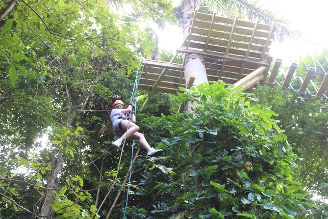 El Yunque Adventure Trail - Forest zipline style surfing: what it means in real life
