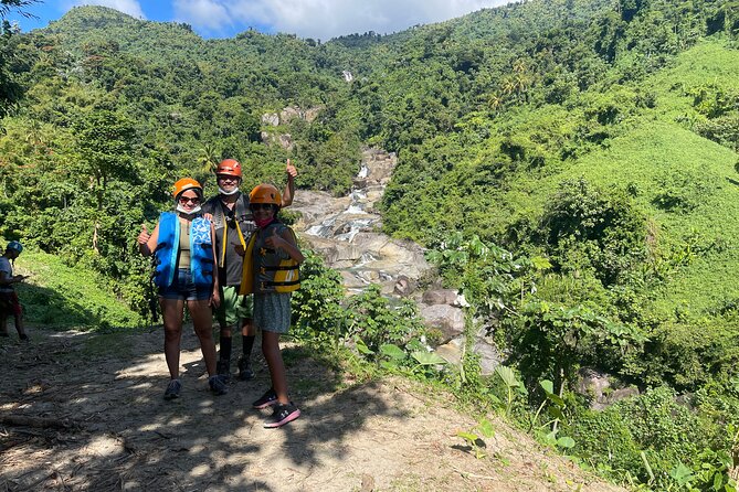 El Yunque Rainforest Hike and Luquillo Beach Tour - Getting there from San Juan, and why the transfers matter