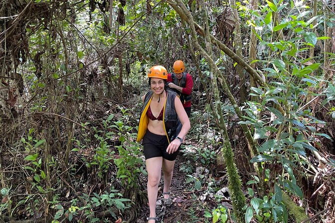 El Yunque Rainforest Hike and Luquillo Beach Tour - The guides and the pace: what friendliness buys you on a rainforest day