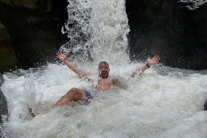 El Yunque: Waterslide and Plus Beach Round Trip - El Yunque and Luquillo in One Packed Day
