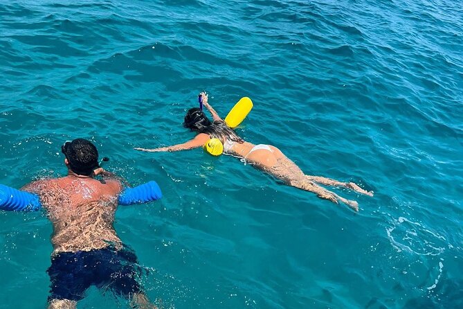 Fajardo Puerto Rico Private Boat Tour to Cayo Icacos - Crew quality: why captain Oscar and captain Carlos both shaped the mood