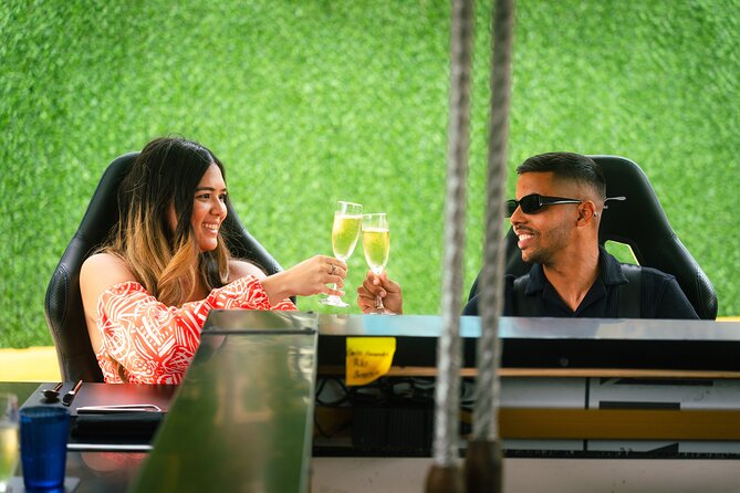 FlyDining: Social Hour with Ocean View and Tropical Breeze - Safety Feel and Height Comfort: Who Should Book