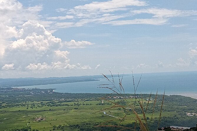 Full Day West Coast Adventure in Puerto Rico - Cabo Rojo Lighthouse: the cliff walk and the sea views