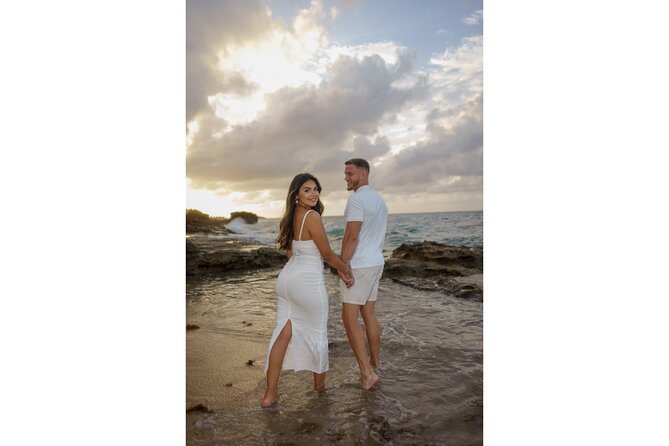 Golden Hour Beach Photo Shoot in San Juan - Meeting Phillis at La Concha Renaissance, Then Walking to the Shore