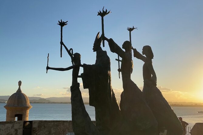 Historic Old San Juan Sunset Walking Tour - Plaza de la Barandilla: Architecture That Still Feels Old