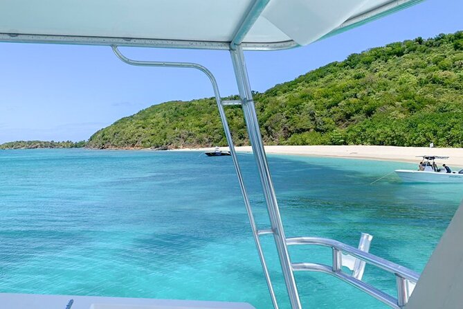 Icacos All-Inclusive Private Boat Tour - Special Rate for Groups - Comfort on Board: A/C, Bathroom, Seating, and Sound That Actually Helps