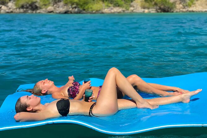 Janise Sailing Afternoon Charter in Fajardo, Puerto Rico - The Anchor Stop: Swimming Time and How to Use It Smartly