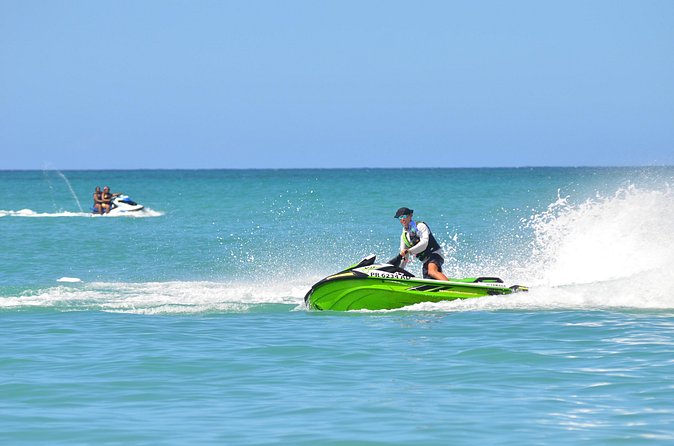 Jet Ski Rentals Isla Verde Beach - Staff and operations: what to expect when something changes