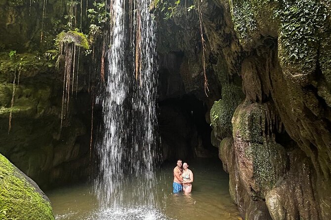 Lagoon Cave and Secluded Beaches Tour in Puerto Rico - La Poza de las Mujeres: cave, pink coral, and fish you can actually see