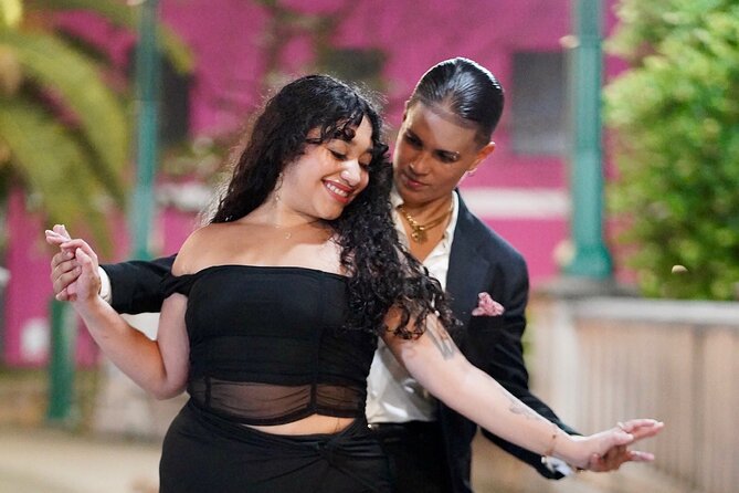 Moonlight Beginner Salsa Class in San Juan - The Nightlife Stop: Your New Steps Meet Real Salsa