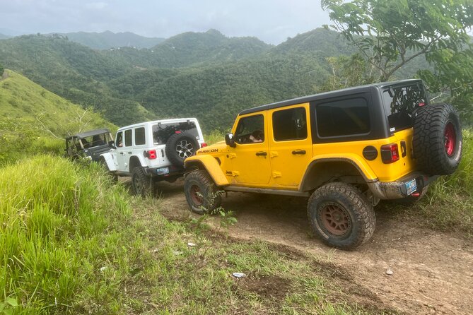 Off-Road Jeep Adventure from Carolina - Lunch on Your Schedule: Traditional Food Stop, Plus Snacks to Tide You Over
