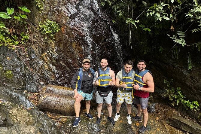 "Off the beaten path" Rain Forest Guided hike with Transportation - El Yunque rainforest time budget: 6 hours that actually feels like rainforest