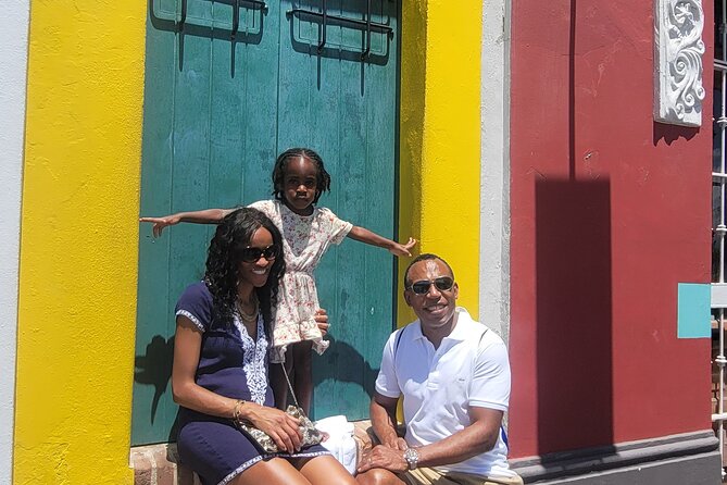 Old San Juan Family Fun Tour: Science/History/ Yummy treats - Plaza de Armas: where Spanish colonial town life makes sense