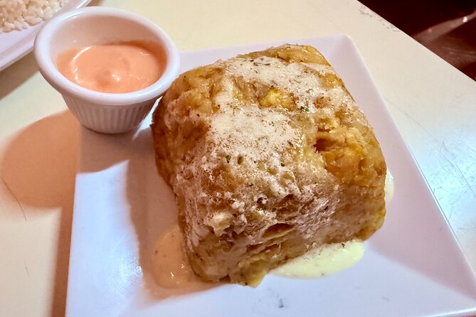 Old San Juan Food Tour with 7 Tastings of Authentic Local Flavors - La Puerta de San Juan and La Fortaleza: walls, power, and that famous governor area