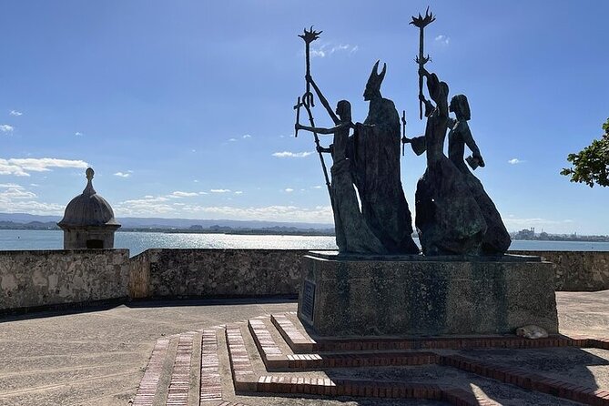 Old San Juan Tour (1 Hour) by DUHO - La Rogativa finish at La Plazuela de La Rogativa