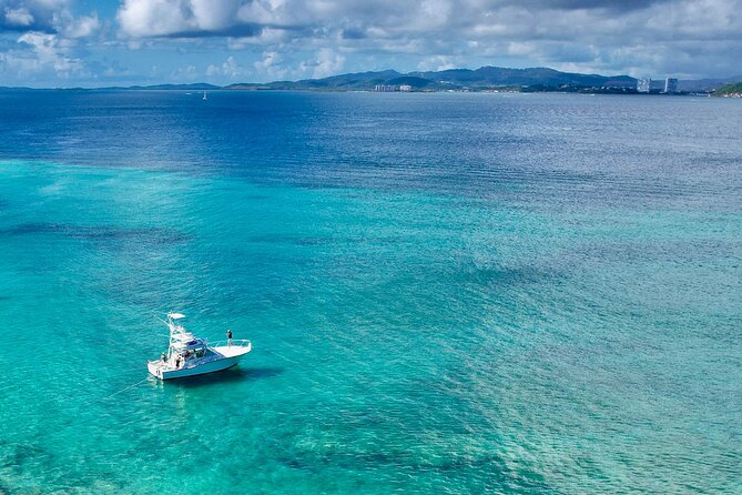 Private Luxury 36' Yacht from Fajardo to Icacos or Palomino - Snorkeling Gear Is Included, but Manage Expectations