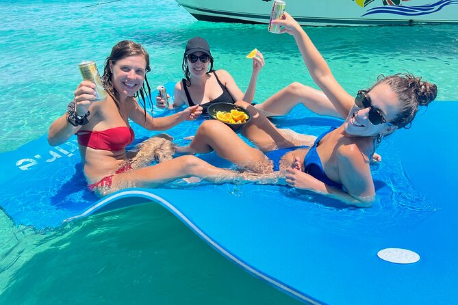 Public or Private Boat Trip to Icacos & Palomino - Value check: is $1,300 for up to 6 actually a good deal?