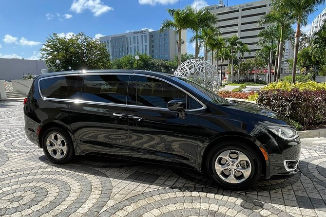 Puerto Rico Island Wide Transfer, Chrysler Minivan, Select Zone - Inside the Chrysler minivan: comfort, AC, and luggage room that actually counts