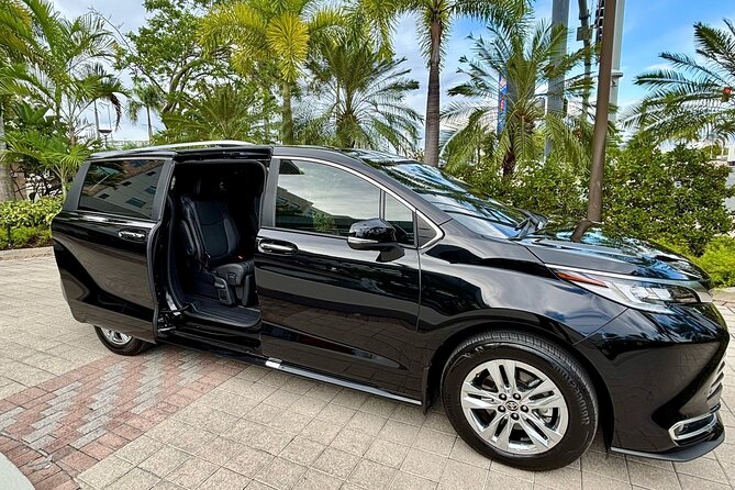 Puerto Rico Island Wide Transfers, Sienna Limited Luxury Minivan. - The ride itself: Sienna Limited Luxury Minivan comfort for real groups