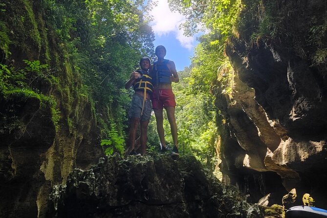 Rainforest Cave Tubing Adventure - Getting started in Dorado at 8:00 am (and the pickup option)