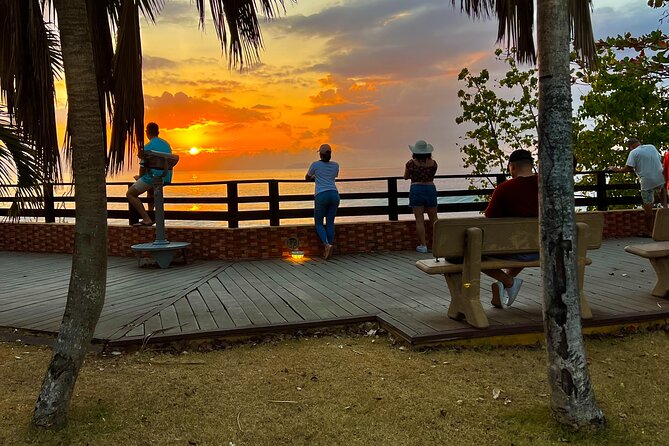 Rincón UTV Sunset Adventure: Explore & Chase the Perfect Sunset - Meeting in Rincón Plaza at 5:00 pm, and How to Use the Time