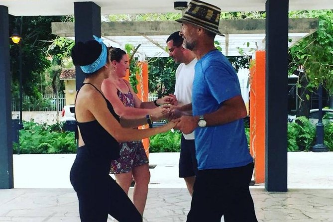 Salsa Dance Class in San Juan - Learn from Local Experts - LA-style salsa basics: what you gain beyond the steps