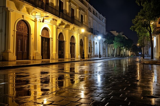 San Juan Ghost Tour: Shrieks in the Sugarcane - Cuartel de Ballajá: Spanish military life, then the stories turn cold