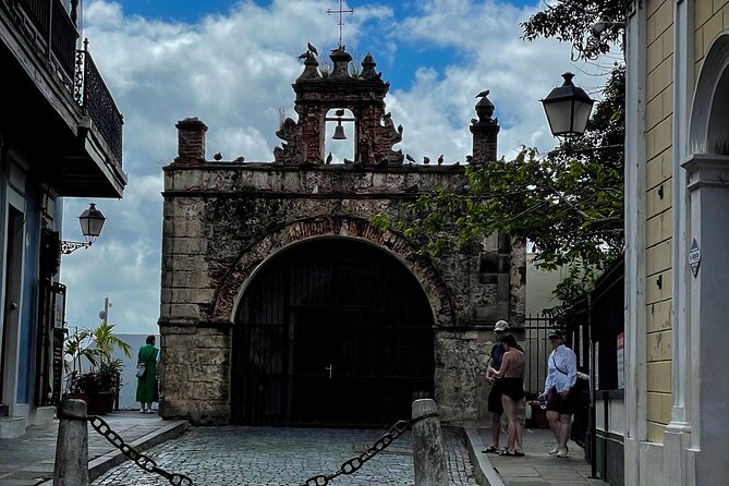 San Juan Highlights Driving Tour - Castillo de San Cristóbal: fortress views plus a route past the ship docks