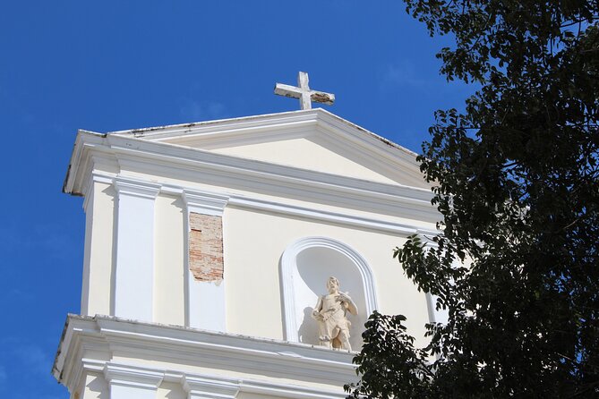 San Juan Private Old Walking Tour - Photo, snacks, and small perks that make the day easier