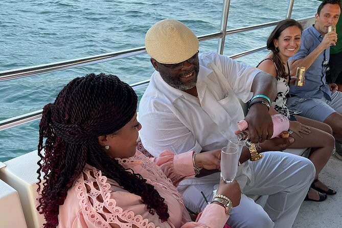 San Juan Sunset Harbor Boat Ride - Key takeaways for this San Juan sunset cruise