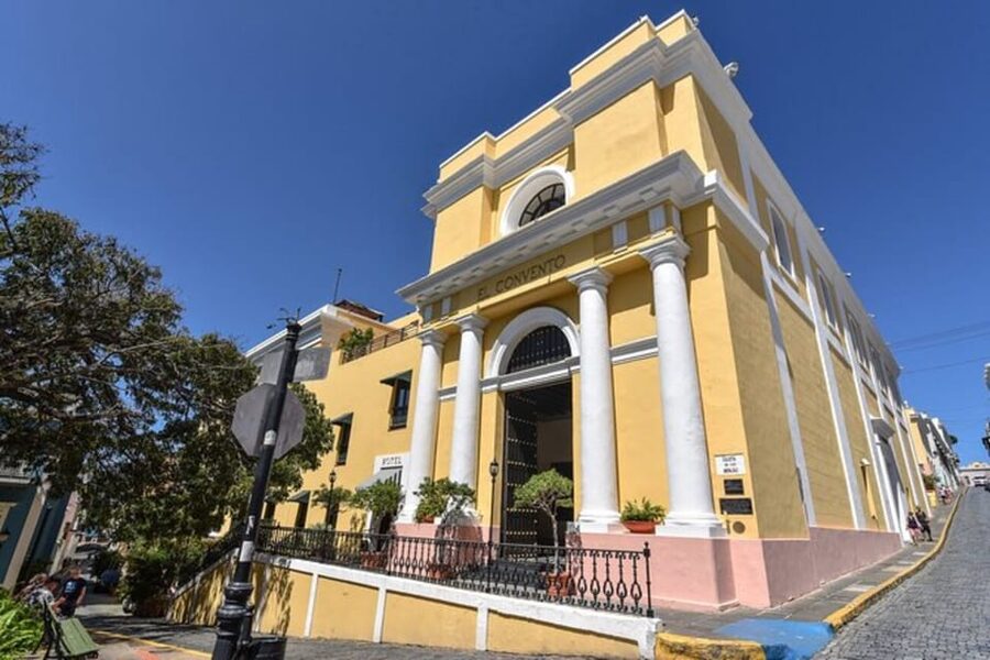 San Juan: Walking Tour with Expert Guide - San Juan Gate (1520) and Cobblestones That Make the City Feel Real