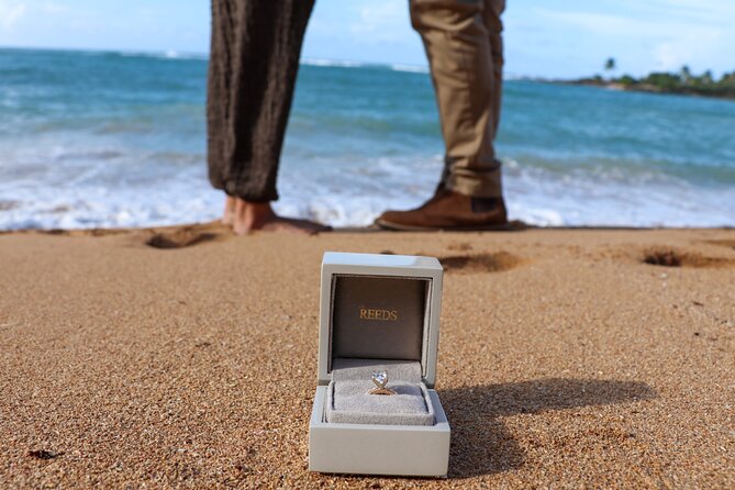Stunning Private Beach Photoshoot in Puerto Rico's Hidden Gem - Posing, Comfort, and the Small Fixes That Make Photos Look Real