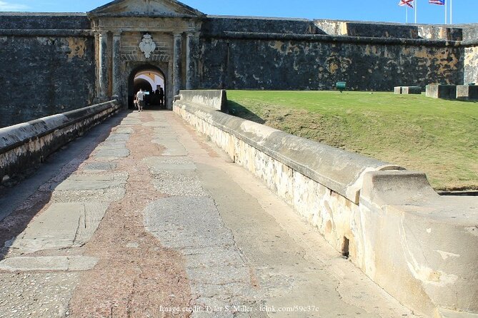 Welcome to San Juan's Old Town: Private Half-Day Walking Tour - El Morro From the Outside, Plus Coastal Views That Make Sense